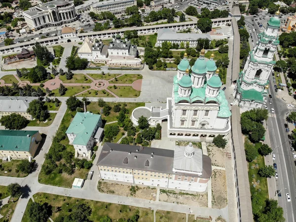 Astrakhan. Twierdza Kremla Astrachań. Katedra Wniebowzięcia NMP i — Zdjęcie stockowe