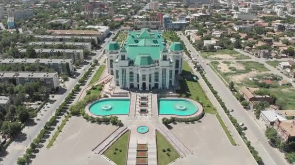 Opera Negara Astrakhan Dan Teater Ballet Terletak Pusat Astrakhan Dibangun — Stok Video