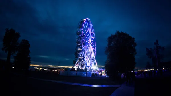 Big Wheel Entertainment Music Festival Evening Cloudy Sky — Stock Photo, Image