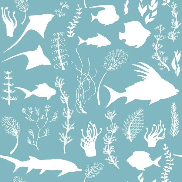 Векторный бесшовный рисунок с силуэтами рыб и водорослей — стоковый вектор