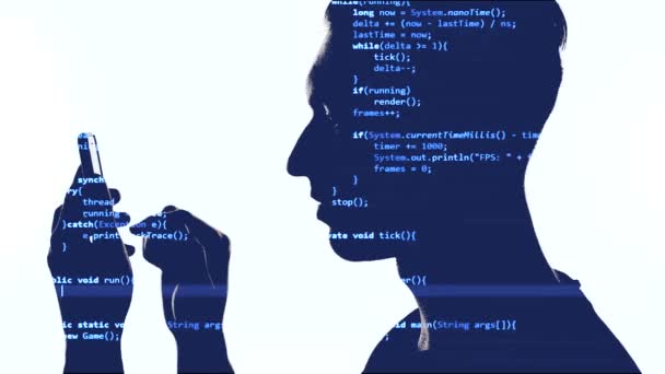 Doppia esposizione di hacker utilizzando smartphone con codice blu su di lui. Doppia esposizione di programmatore uomo utilizzando smart phone — Video Stock