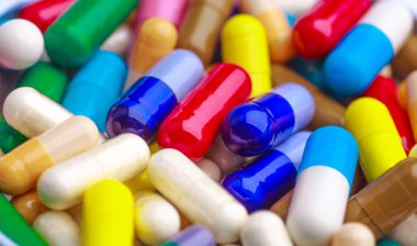 renkli hap ilaç ve antibiyotik /tablets tıp