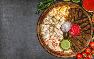 yağ füme, Füme pastırma, tuzlanmış domuz pastırması, ev yapımı domuz yağı, eski tarifi, votka, Rus pastırma, Ukraynalı pastırma için meze göre şişman