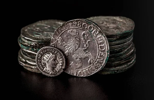 Tesoro Los Taladores Los Denarios Romanos Junto Con Las Monedas —  Fotos de Stock