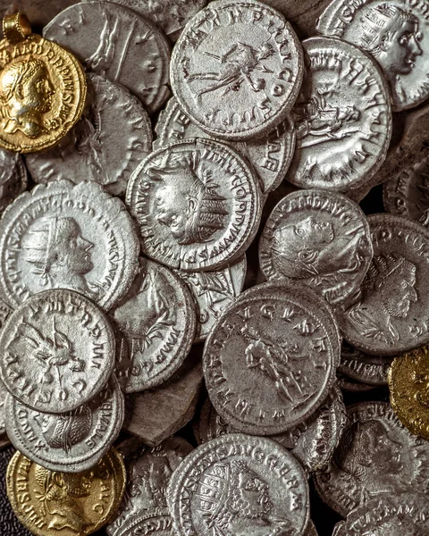 Древние Монеты Римской Империи — стоковое фото