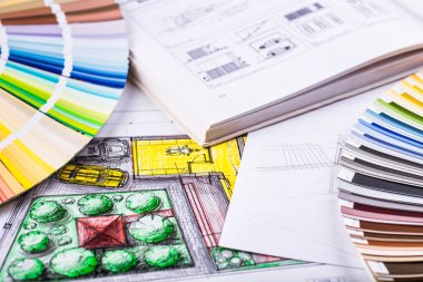 Ekipman ve malzeme örnek ile mimar ve iç tasarımcı çalışma tablosunun Üstten Görünüm