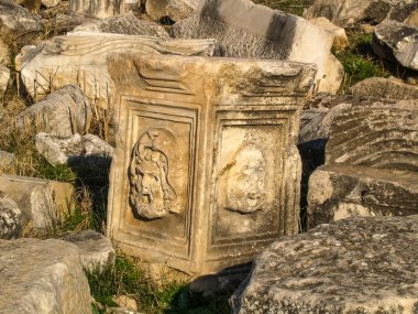 Türkiye 'nin Antalya kentindeki Aspendos antik kentinde su kemerleri