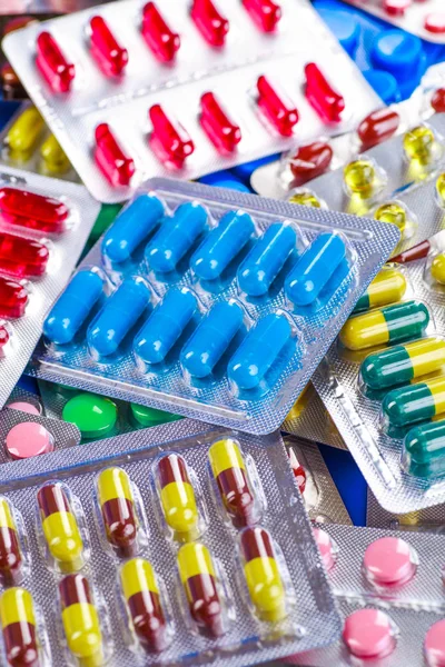Prescrição de medicamentos para tratamento medicamentoso. Médico farmacêutico — Fotografia de Stock
