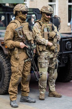 Khmelnitsky. Ukrayna. 23 Mayıs 2019 Ukrayna kolunun askerleri