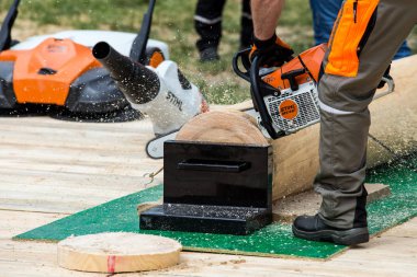 Khmelnitsky. Ukrayna. 22 Haziran 2019. Khmelnitsk içinde Stihl testere