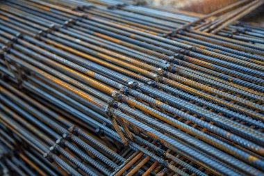 Endüstriyel geçmiş. Beton dökme hazırlığı. Koşul