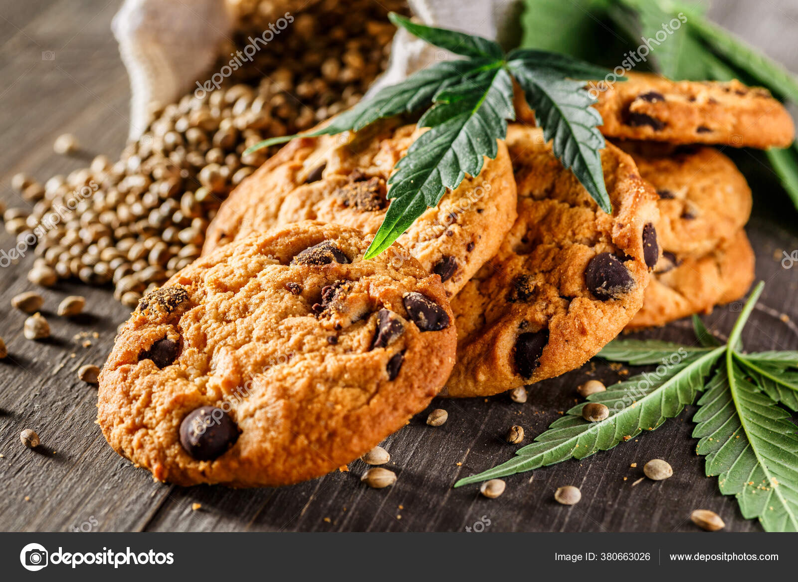 Овсяное печенье с марихуаной сколько можно выращивать кустов конопли