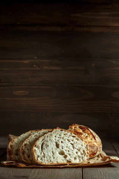 Pan Pan Masa Fermentada Tradicional Cortado Rodajas Sobre Fondo Rústico — Foto de Stock