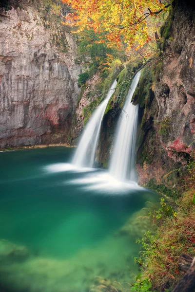 Wodospady Plitvice Chorwacji Jest Jednym Słynnej Znanych Miejsc Europie Bardzo — Zdjęcie stockowe