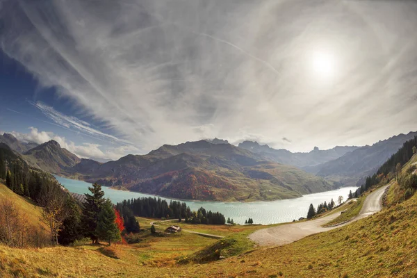 Letecká Ranní Pohled Roselend Jezero Lac Roselend Malebnou Podzimní Scéna — Stock fotografie