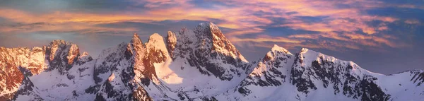 Tatras de inverno na Europa Oriental — Fotografia de Stock