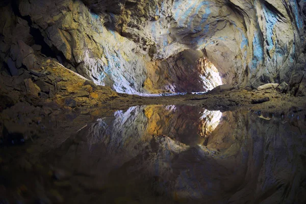 Gruvan i Alperna, Schweiz — Stockfoto