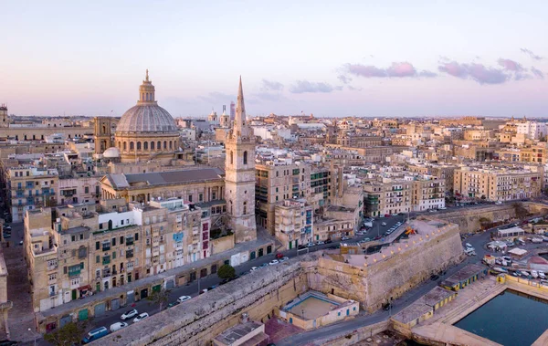 Vacker Solnedgång Flygfoto Staden Valletta Malta Vackra Staden Från Ovan — Stockfoto