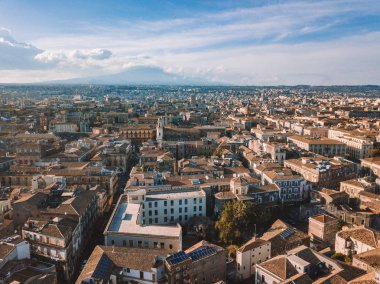 Sicilya Catania şehir güzel havadan görünümü