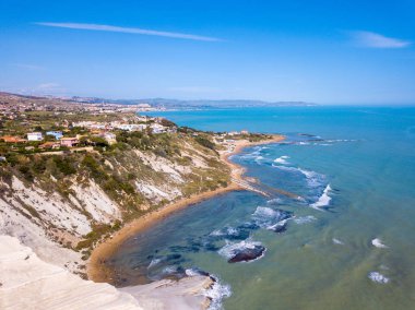 Sicilya, İtalya hava görünümünü Türk merdiven. İtalya deniz güzel Beyaz kayalıklar.