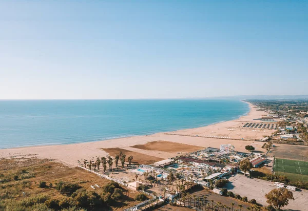 Widok Plaży Pobliżu Katania Przez Port Sycylii — Zdjęcie stockowe