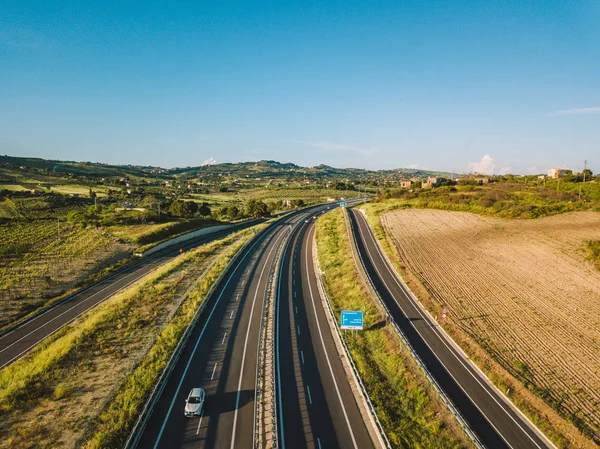 Beautiful Aerial View Highway Italy Cars Passing — Stock Photo, Image