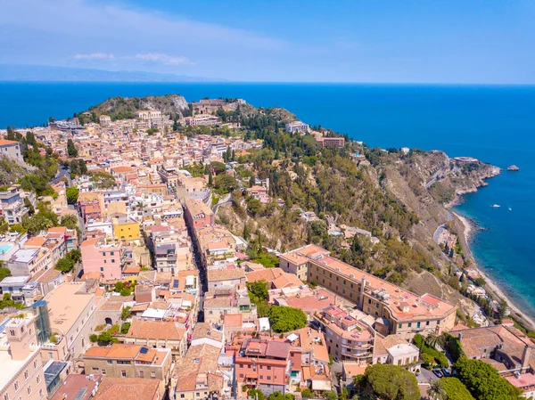 Vue Aérienne Duomo Dans Station Balnéaire Sicilienne Populaire Taormina Paysage — Photo