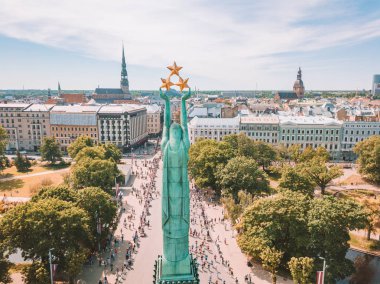 20 Mayıs 2018. Riga, Letonya. Anıtı Milda merkezi Riga Uluslararası Lattelecom maraton sırasında havadan görünümü.