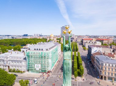20 Mayıs 2018. Riga, Letonya. Anıtı Milda merkezi Riga Uluslararası Lattelecom maraton sırasında havadan görünümü.