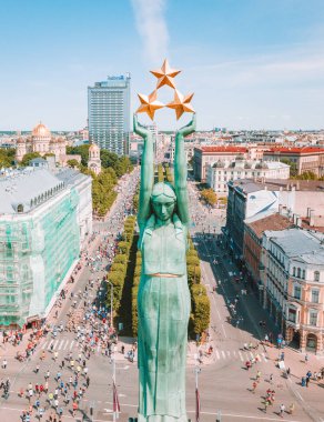 20 Mayıs 2018. Riga, Letonya. Anıtı Milda merkezi Riga Uluslararası Lattelecom maraton sırasında havadan görünümü.