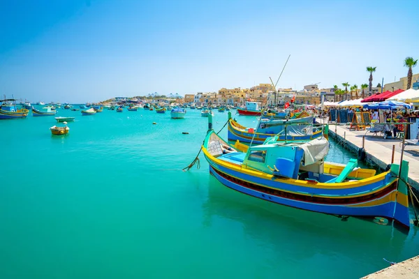 Mayo 2018 Marsaxlokk Malta Hermosa Vista Los Tradicionales Barcos Colores — Foto de Stock