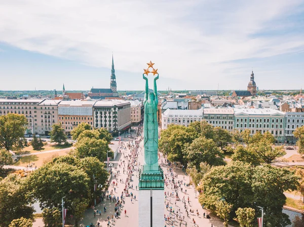 May 2018 Riga Latvia Aerial View Statue Liberty Milda Center — Stock Photo, Image
