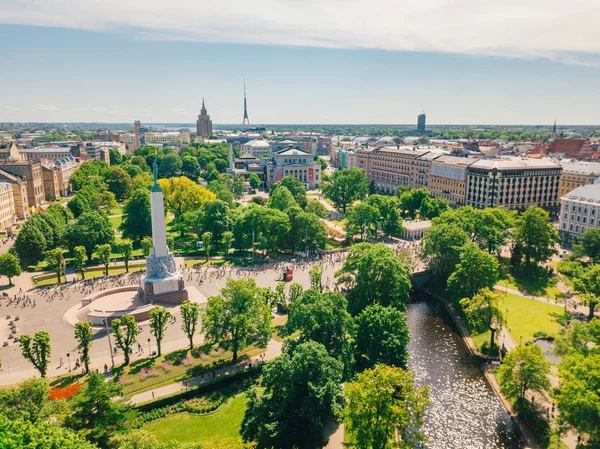 Mei 2018 Riga Letland Luchtfoto Van Statue Liberty Milda Het — Stockfoto