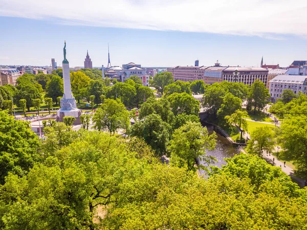 May 2018 Riga Latvia Aerial View Statue Liberty Milda Center — Stock Photo, Image