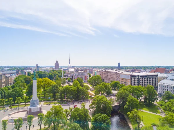 Mai 2018 Riga Lettonie Vue Aérienne Statue Liberté Milda Dans — Photo