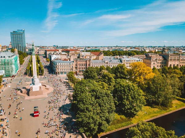 Mei 2018 Riga Letland Luchtfoto Van Statue Liberty Milda Het — Stockfoto