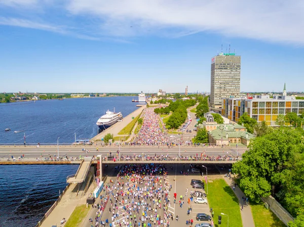 Riga Letonia Mayo 2018 Maratón Internacional Lattelecom 2018 Comience Terraplén —  Fotos de Stock