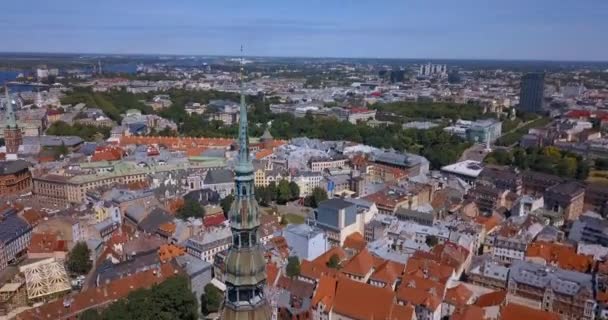 Mooie Luchtfoto Van Oude Stad Van Riga Van Bovenaf Met — Stockvideo