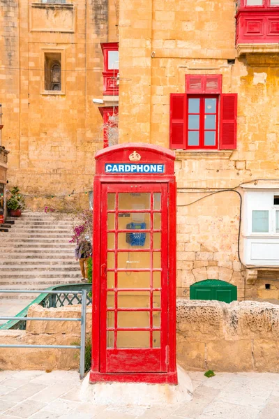 Valletta Malta Röd Vintage Brittiska Telefonhytt Och Gångbro Och Traditionella — Stockfoto