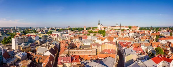 Дивовижні Повітряних Skyline Таллінна Ратушній Площі Старої Ринкової Площі Естонія — стокове фото