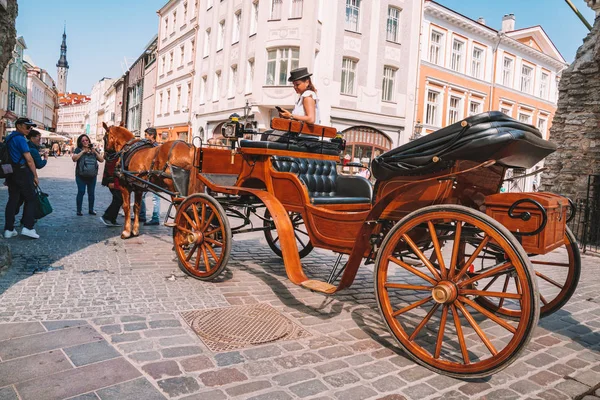 Juni 2018 Tallinn Estland Oude Stad Van Tallinn Met Smalle — Stockfoto