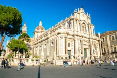 Catania Katedrali, Saint Agatha için adanmış bir Roma Katolik Katedrali Catania, Sicilya olduğunu. 