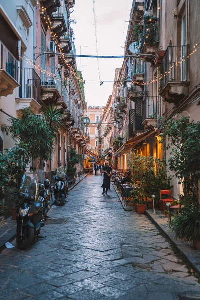 Mai 2018 Catania Sizilien Enge Gemütliche Nachtgassen Der Alten Europäischen — Stockfoto