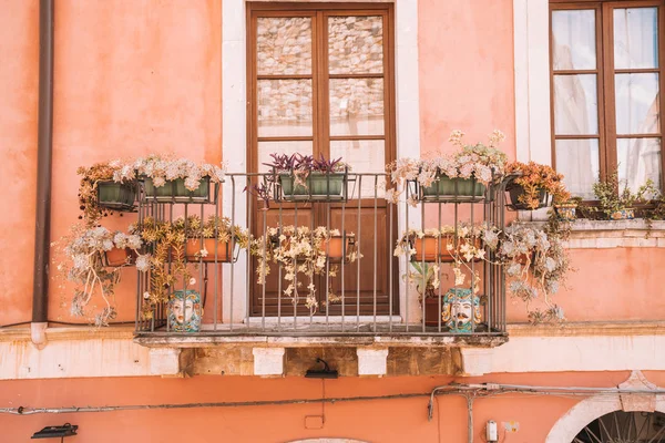 Iulie 2018 Taormina Italia Uimitor Frumos Oraș Italian Vechi Străzi — Fotografie, imagine de stoc