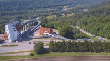 Sigulda havadan görünümü / Letonya yarış kızağı, kızak ve iskelet parça