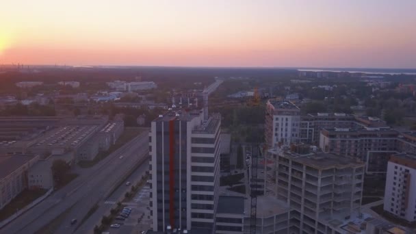 Riga Letland Juli 2018 Luchtfoto Zonsondergang Uitzicht Riga Buurt Van — Stockvideo