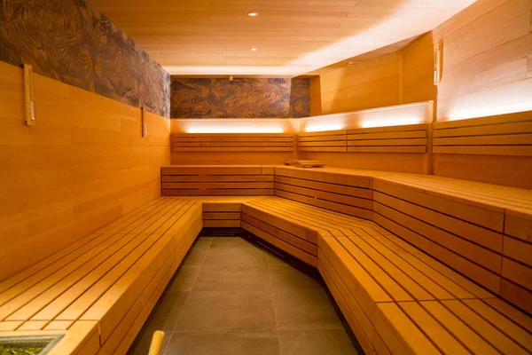 Saalbach Austria Marzo 2018 Hermoso Diseño Interior Spa Con Saunas — Foto de Stock