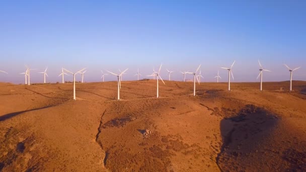 Luchtfoto Van Het Windpark Nevada Honderden Windturbines Elektriciteit Top Van — Stockvideo