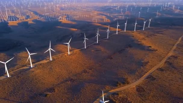 Luchtfoto Van Het Windpark Nevada Honderden Windturbines Elektriciteit Top Van — Stockvideo