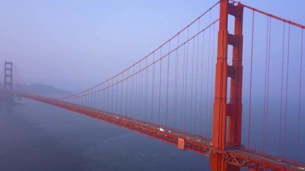 San Francisco Körfezi Üzerinden Yukarıda Geniş Hava Golden Gate Köprüsü — Stok video